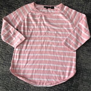 Sale: 5 for $10 - Jeanne Pierre lightweight sweater